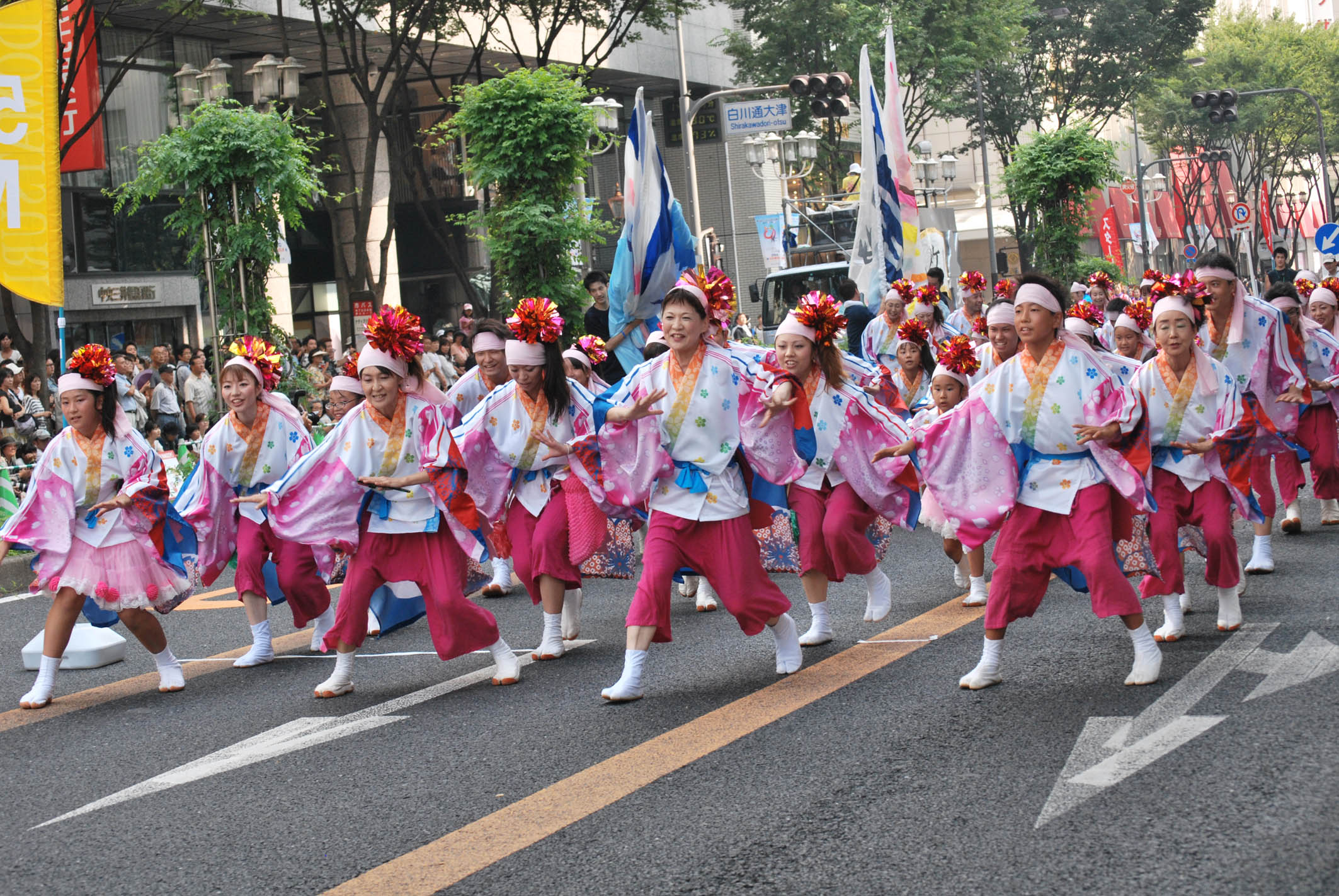 ảnh lễ hội xuân truyền thống tại Nhật Bản