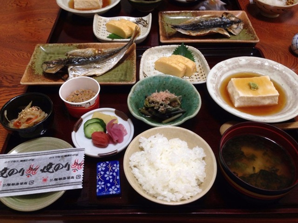 Người Nhật rất chú ý trong việc gọi món khi đến nhà hàng để tránh dư thừa, lãng phí. (Ảnh: BI).